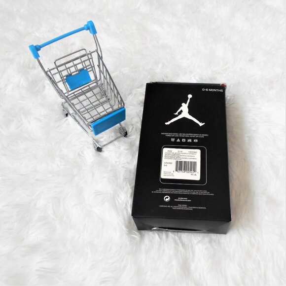 Nike Jordan Infant Booties 2 Pack Baby Newborn 0-6 Mo Blue Stripes - Picture 13 of 14